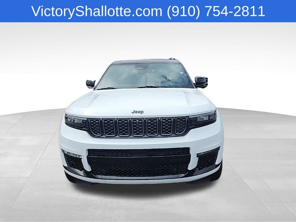 Used 2025 Jeep Grand Cherokee L Summit w/ Obsidian Package AWD/4WD image 21