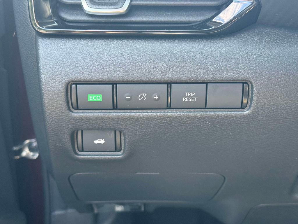 Used 2023 Nissan Sentra SV w/ All-Weather Package FWD image 18