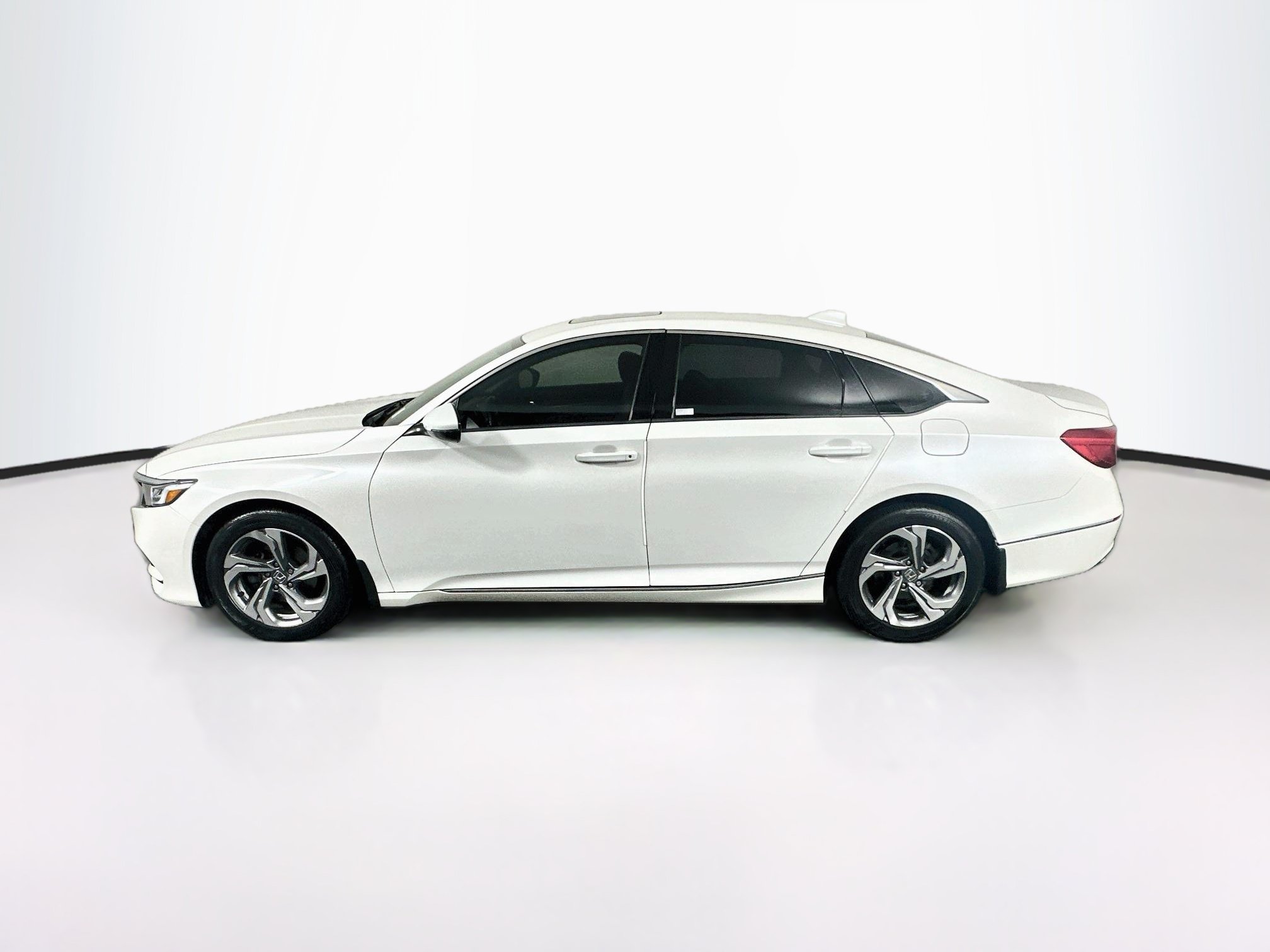 Used 2020 Honda Accord EX-L image 4