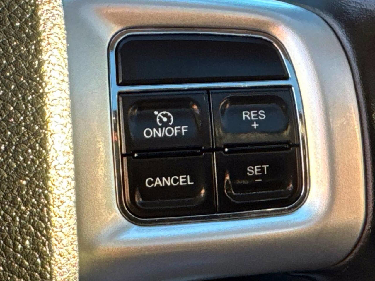 Used 2013 Dodge Durango Crew image 10