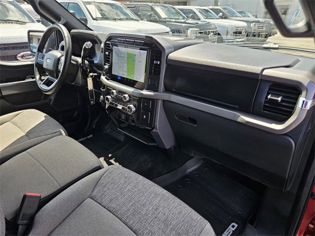 Used 2024 Ford F150 XLT w/ FX4 Off-Road Package image 12