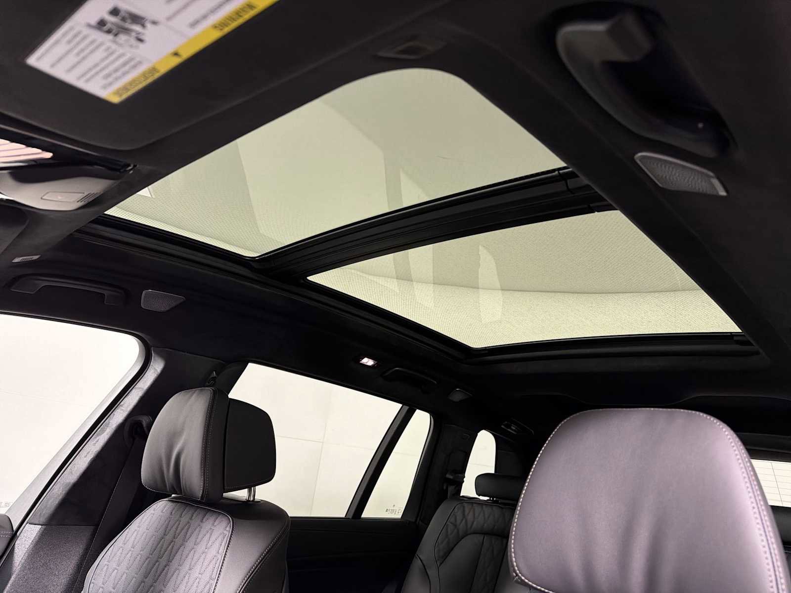 New 2026 BMW X7 M60i image 18