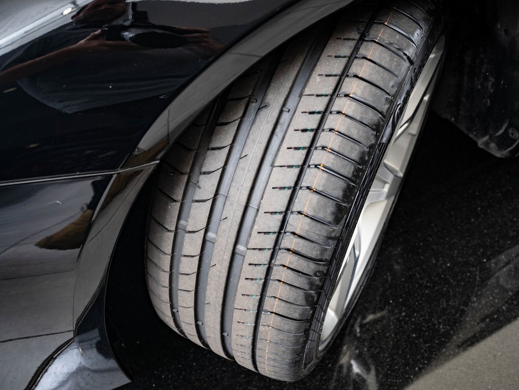 Used 2017 Mercedes-Benz SL 550 image 37