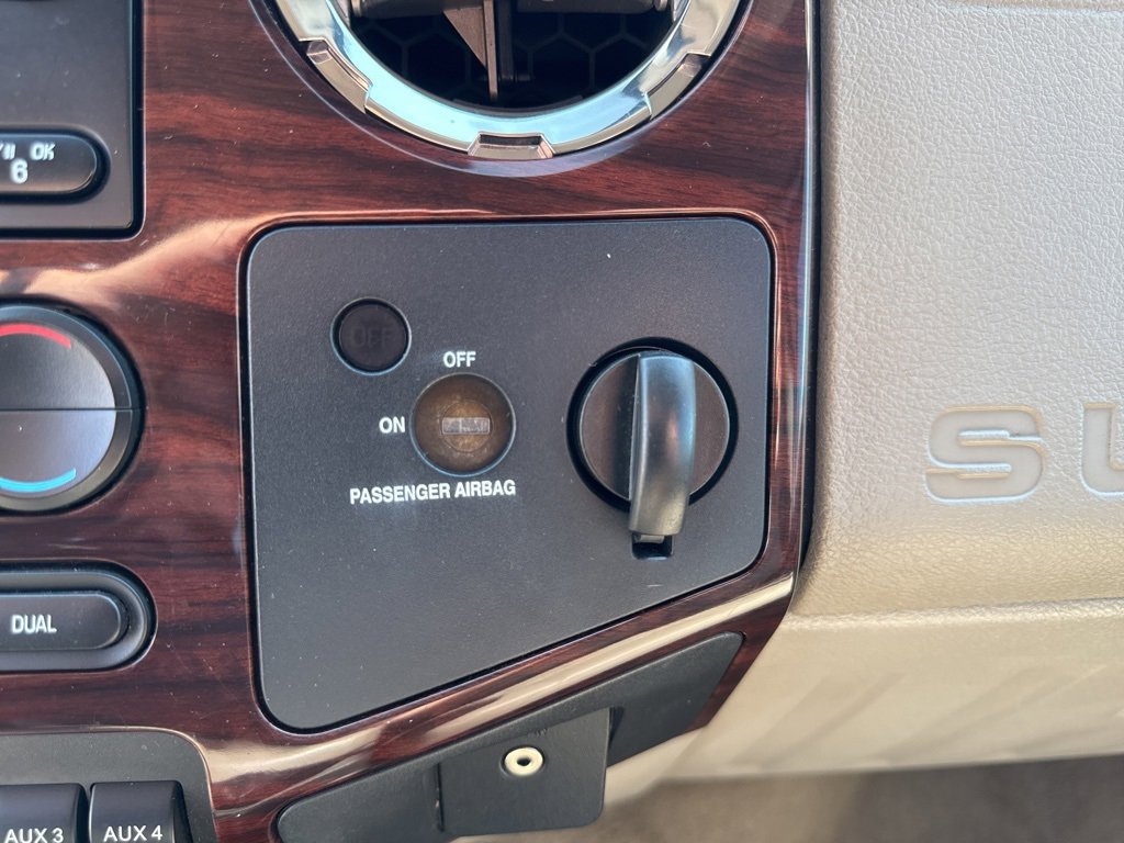 Used 2008 Ford F250 Lariat image 39