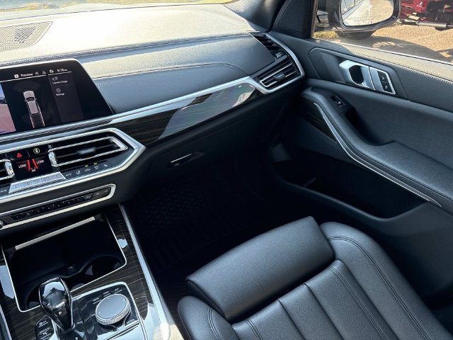 Used 2020 BMW X5 xDrive40i w/ Convenience Package AWD/4WD image 15