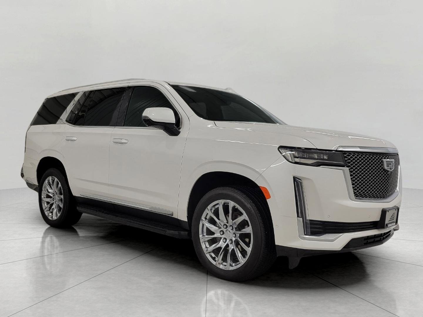 Certified 2021 Cadillac Escalade Premium Luxury w/ LPO, Radiant Package image 1