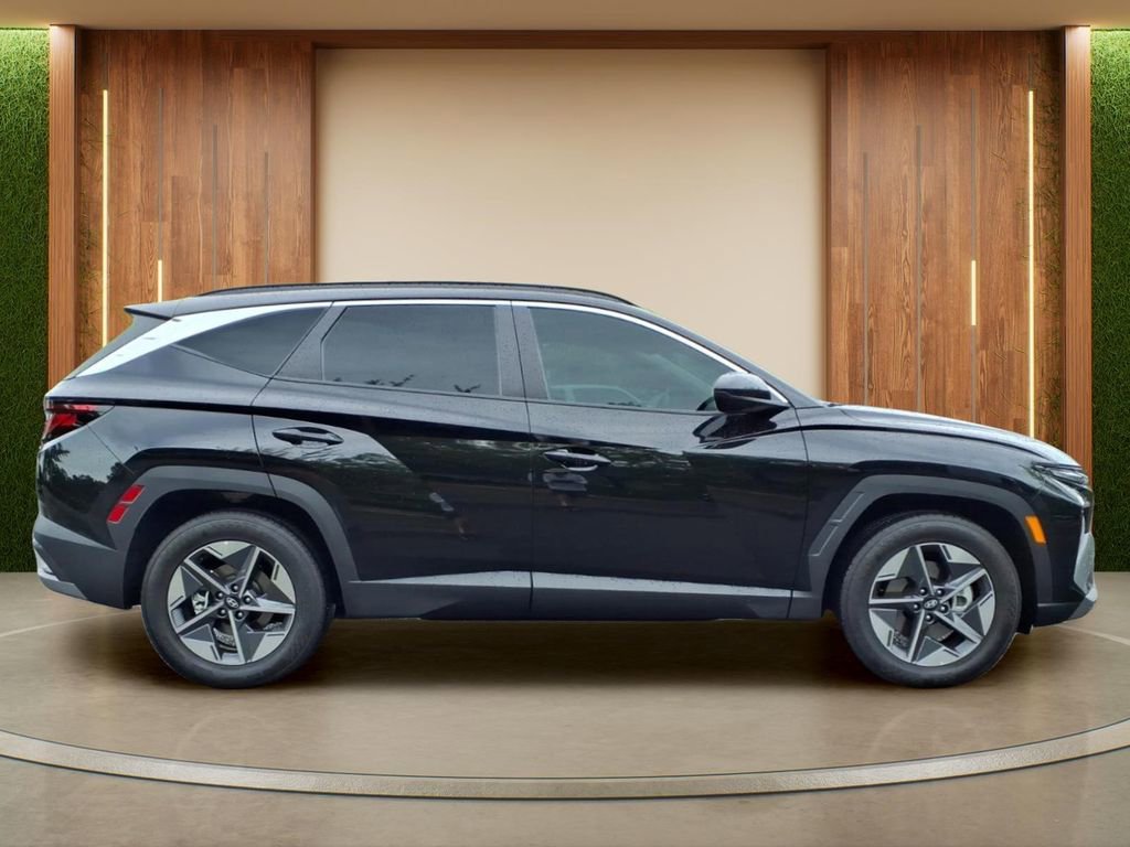 Used 2026 Hyundai Tucson SEL FWD image 35