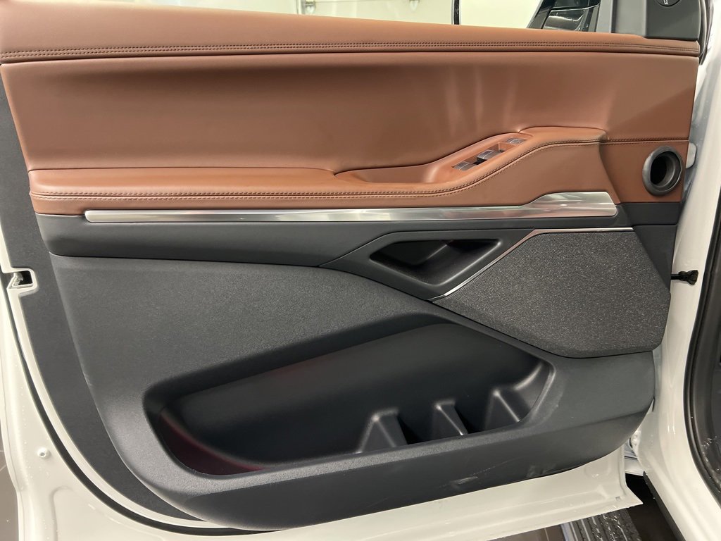 New 2026 Lincoln Navigator Reserve image 31