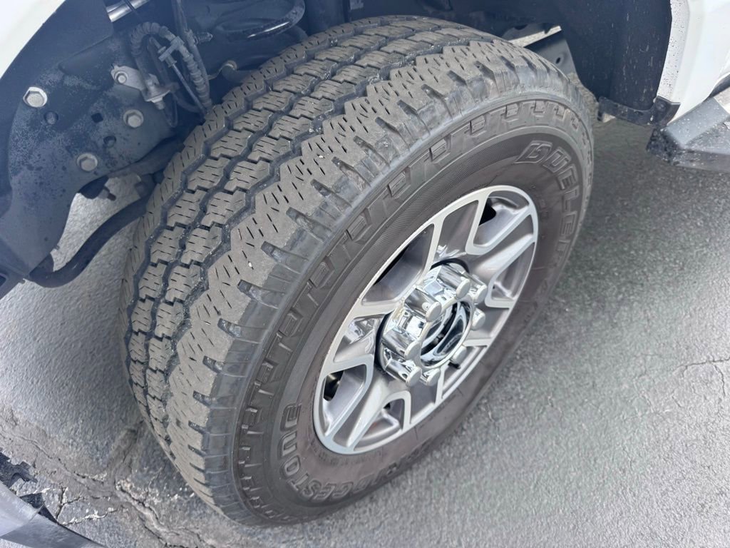Used 2024 Ford F250 Lariat image 16