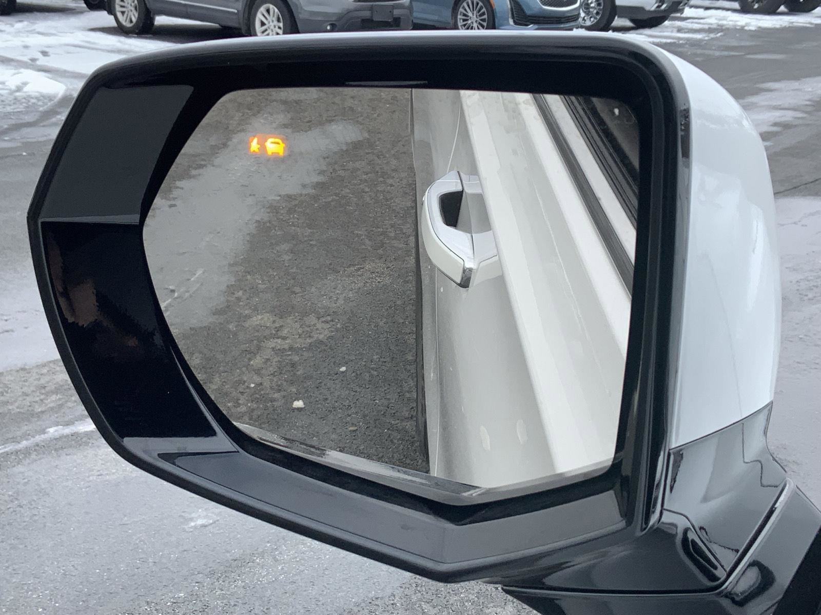 Used 2023 GMC Yukon SLT image 23