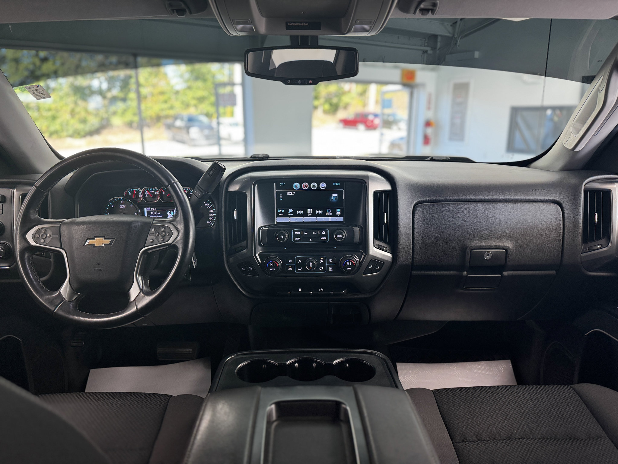 Used 2017 Chevrolet Silverado 1500 LT w/ All Star Edition AWD/4WD image 19