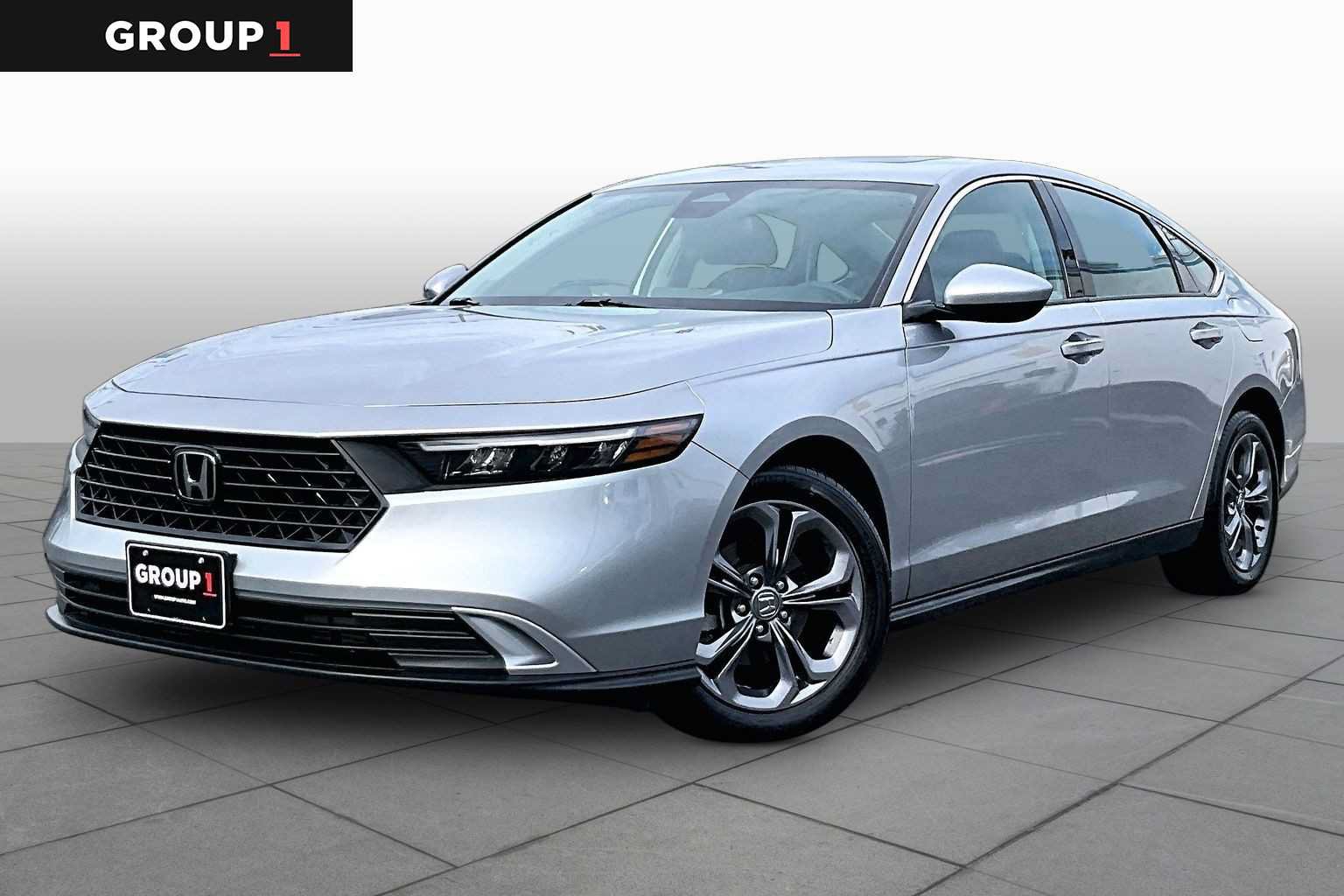 Used 2023 Honda Accord EX image 1
