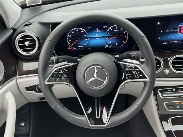 Certified 2022 Mercedes-Benz E 350 4MATIC Sedan image 21