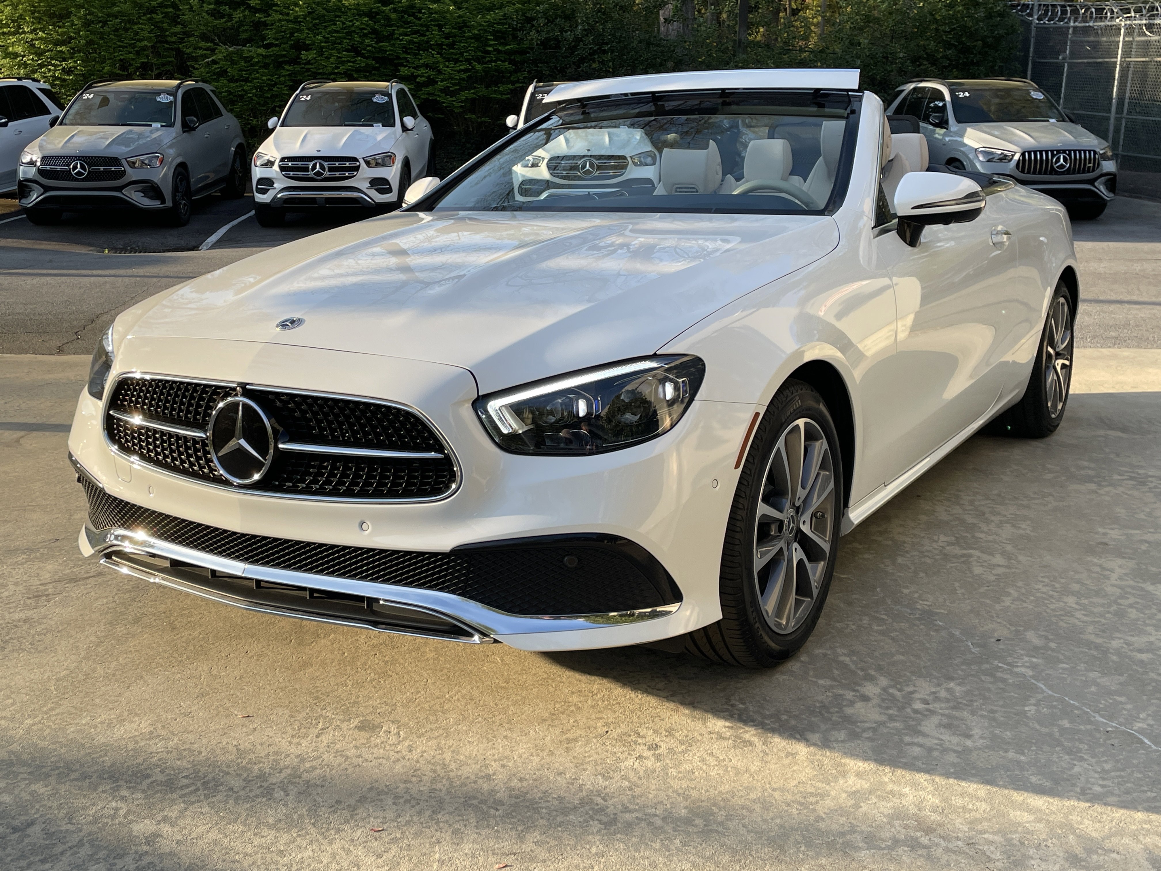 Certified 2023 Mercedes-Benz E 450 Cabriolet image 3