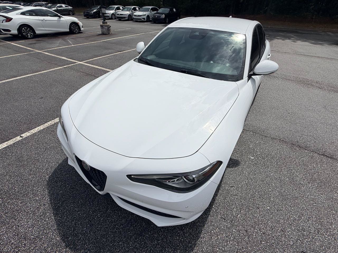 Used 2023 Alfa Romeo Giulia Sprint RWD image 30