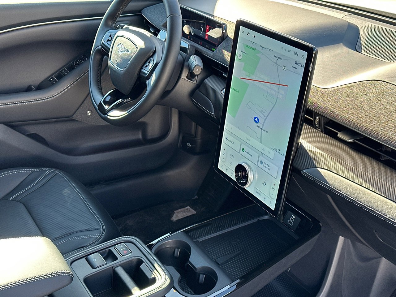 New 2025 Ford Mustang Mach-E Premium image 9