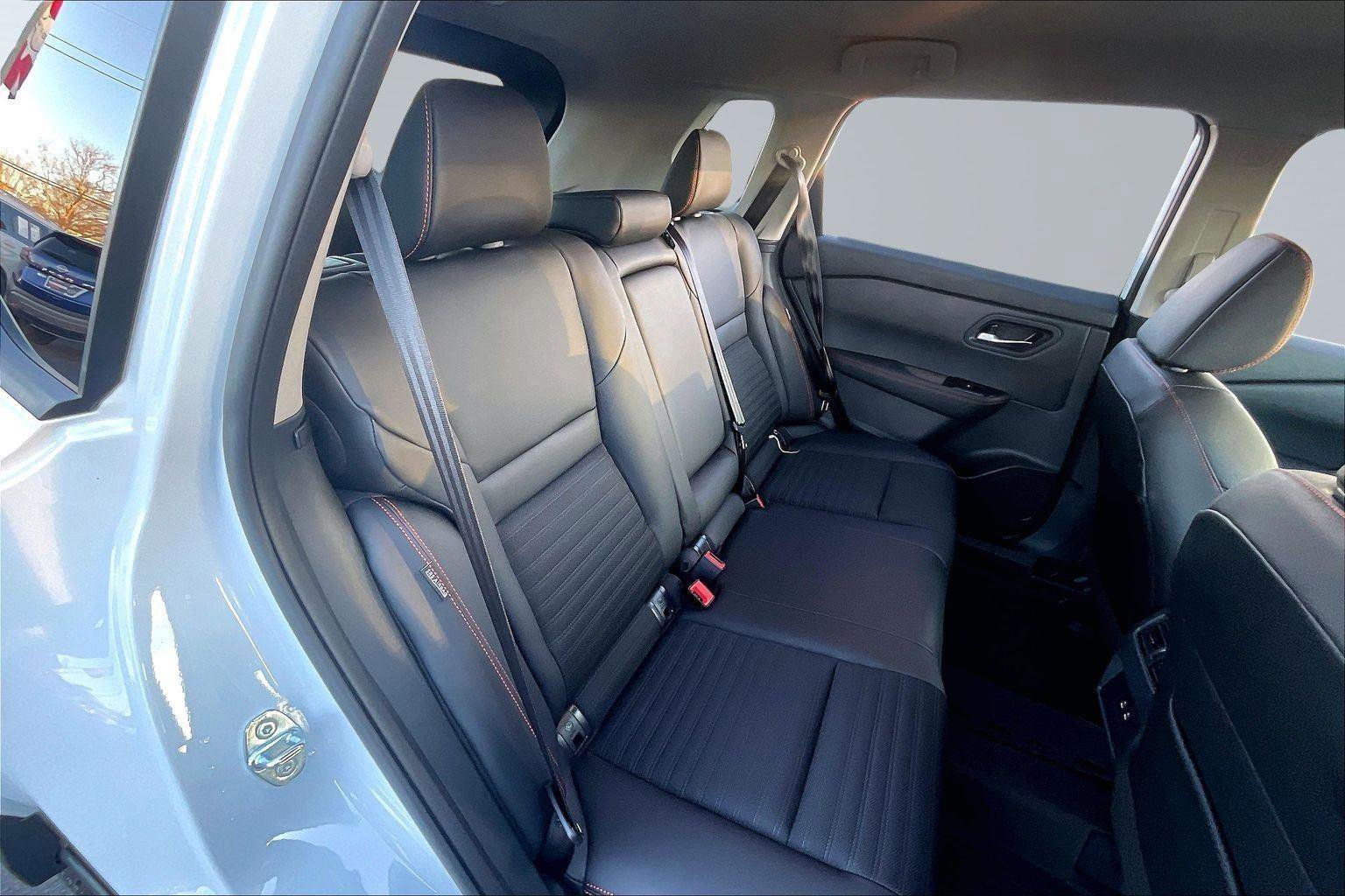 New 2026 Nissan Rogue SV AWD/4WD image 10