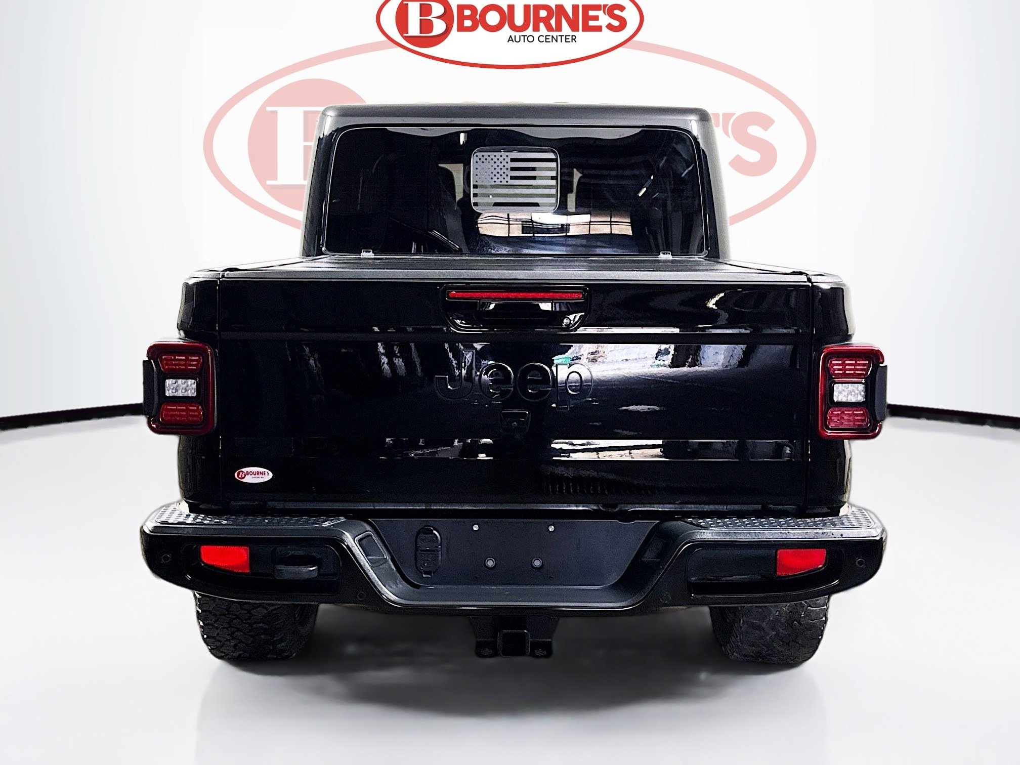 Used 2021 Jeep Gladiator Overland AWD/4WD image 9