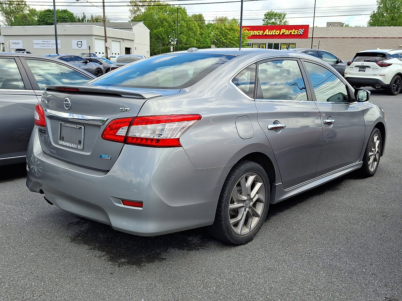 Used 2013 Nissan Sentra SR w/ Driver Pkg FWD image 5