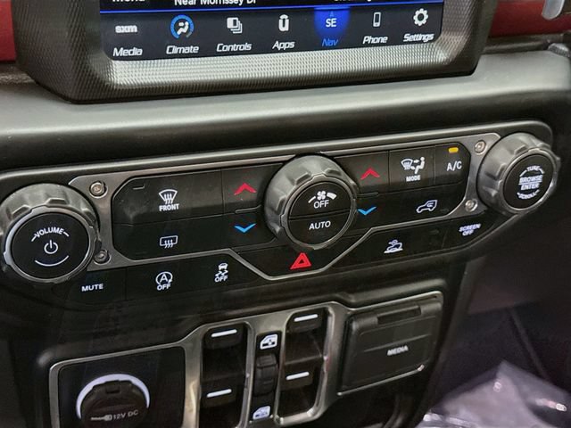 Used 2022 Jeep Wrangler Unlimited Rubicon AWD/4WD image 16