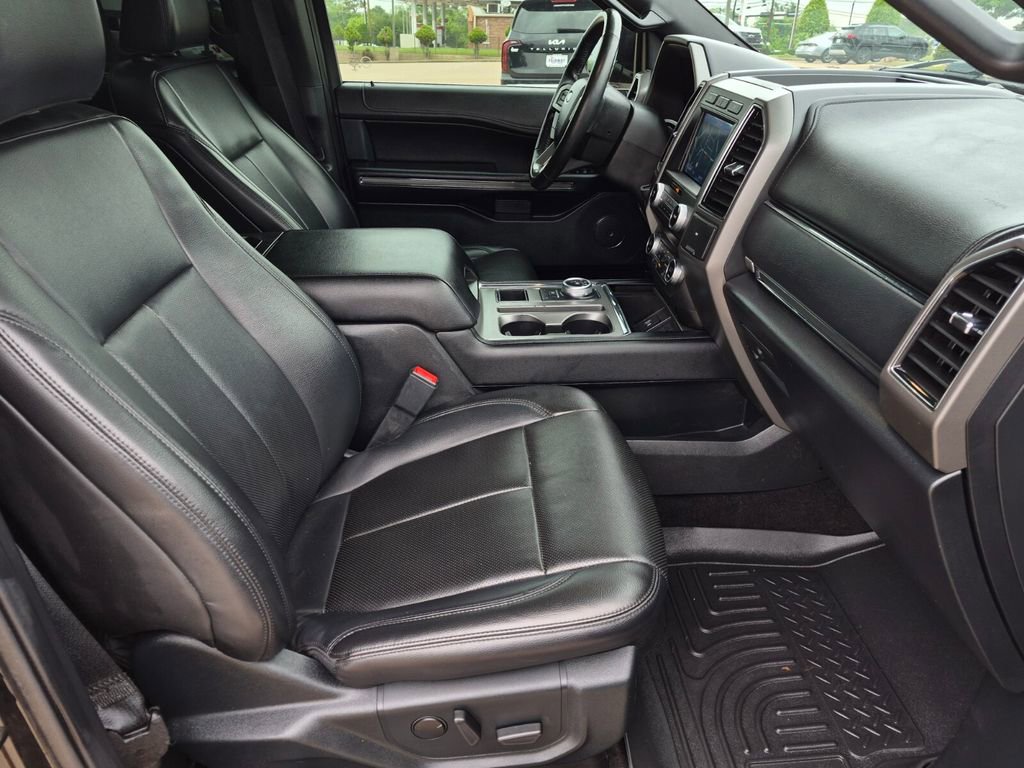 Used 2021 Ford Expedition XLT RWD image 40