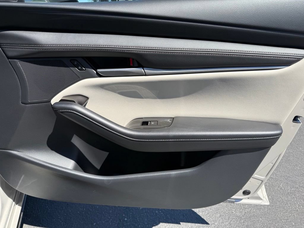 New 2026 MAZDA MAZDA3 2.5 S Sedan w/ Preferred Pkg FWD image 17
