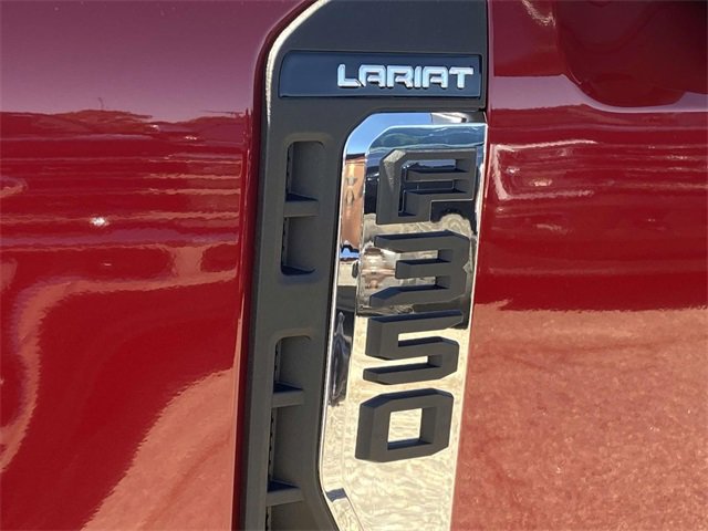 New 2026 Ford F350 4x4 Crew Cab Super Duty image 8