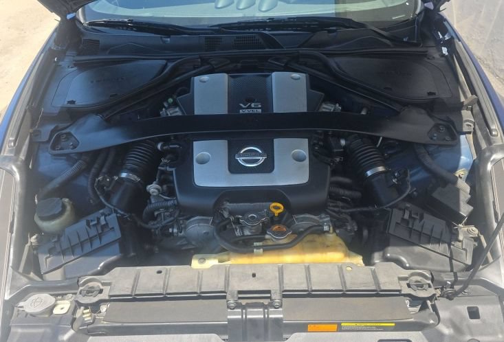 Used 2016 Nissan 370Z Coupe RWD image 5