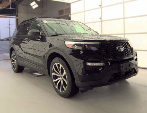 Used 2020 Ford Explorer ST w/ Premium Technology Package AWD/4WD image 2