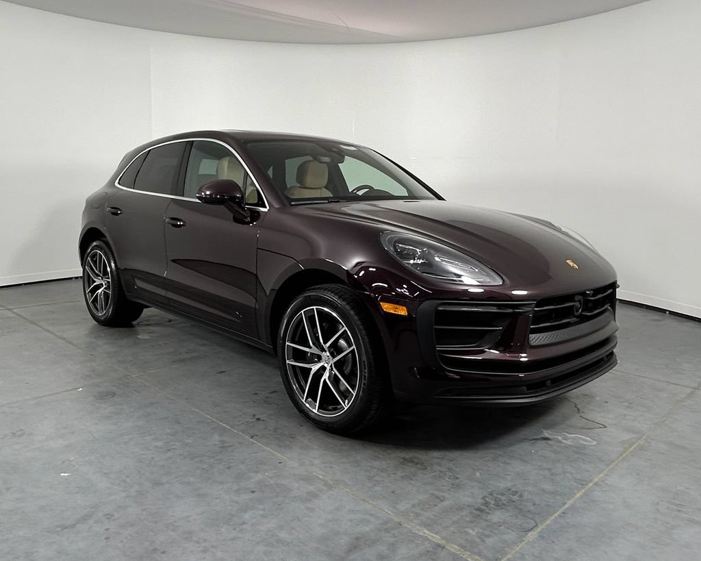 New 2026 Porsche Macan AWD/4WD image 9