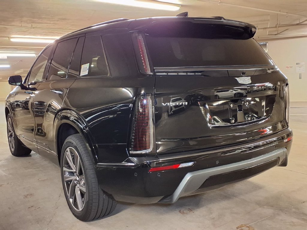 New 2027 Cadillac Vistiq Sport AWD/4WD image 10