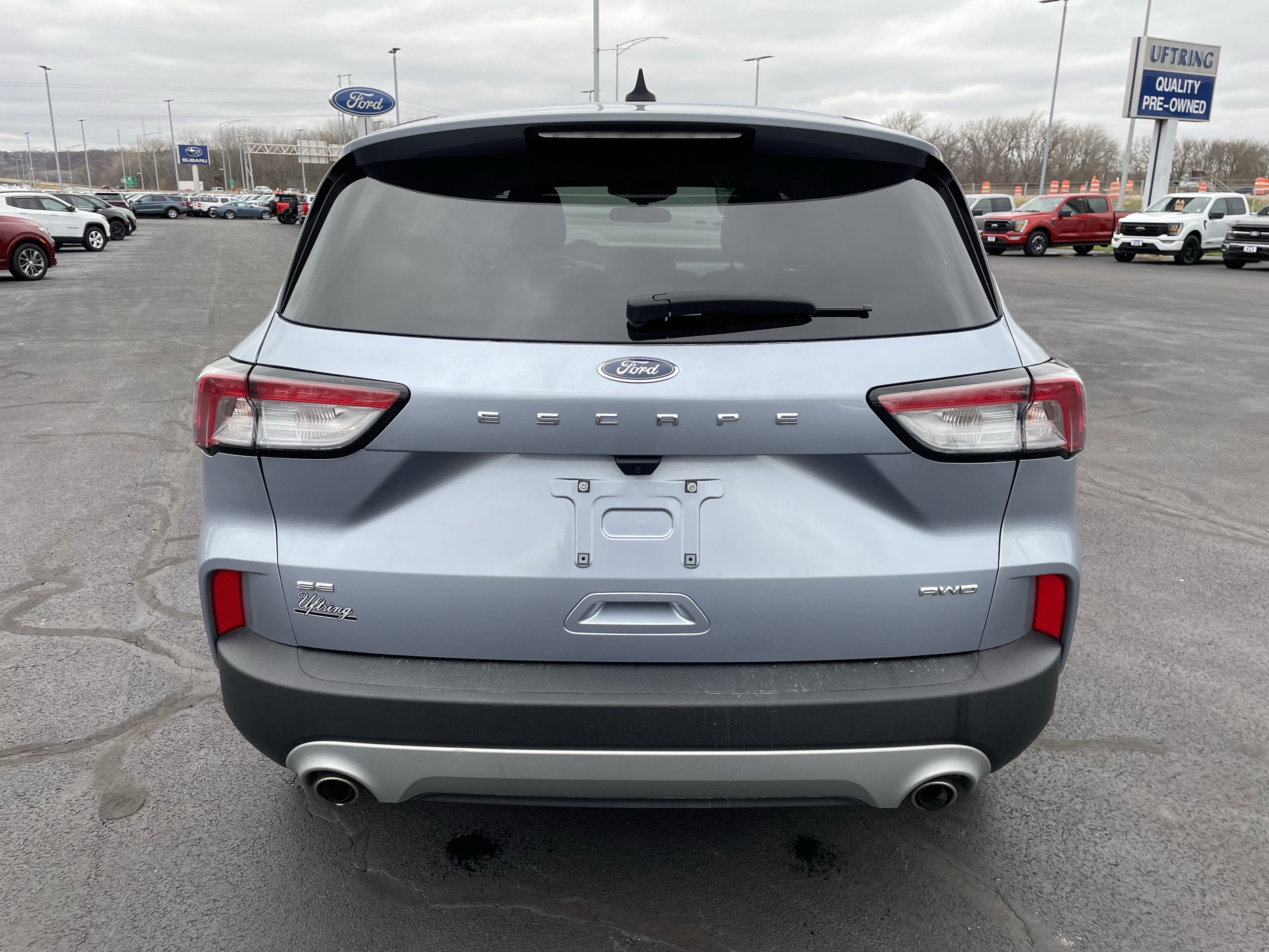 Used 2022 Ford Escape SE w/ Cold Weather Package image 4