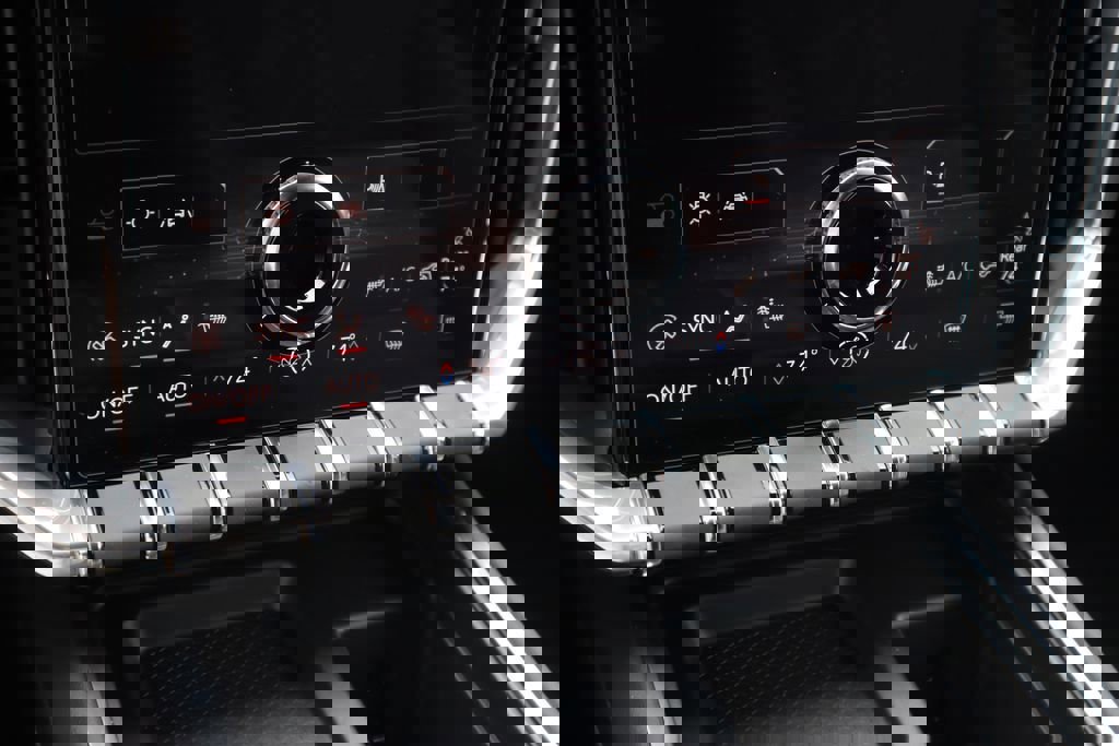 New 2025 GMC Acadia Elevation w/ Elevation Premium Package image 10