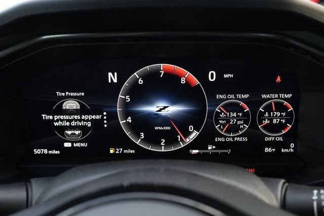 Certified 2025 Nissan Z Performance w/ Floor Mat Package RWD image 11