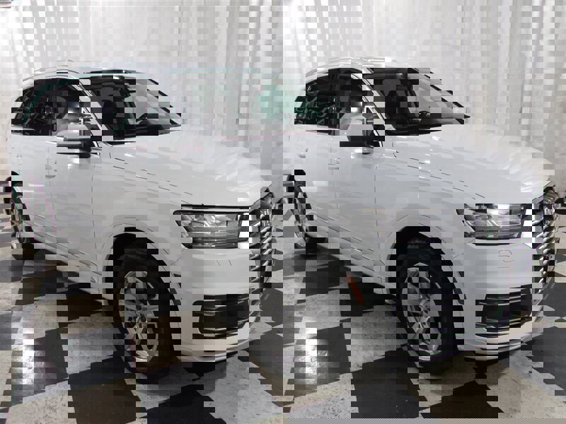 Used 2019 Audi Q7 2.0T Premium Plus w/ Premium Plus Package image 31