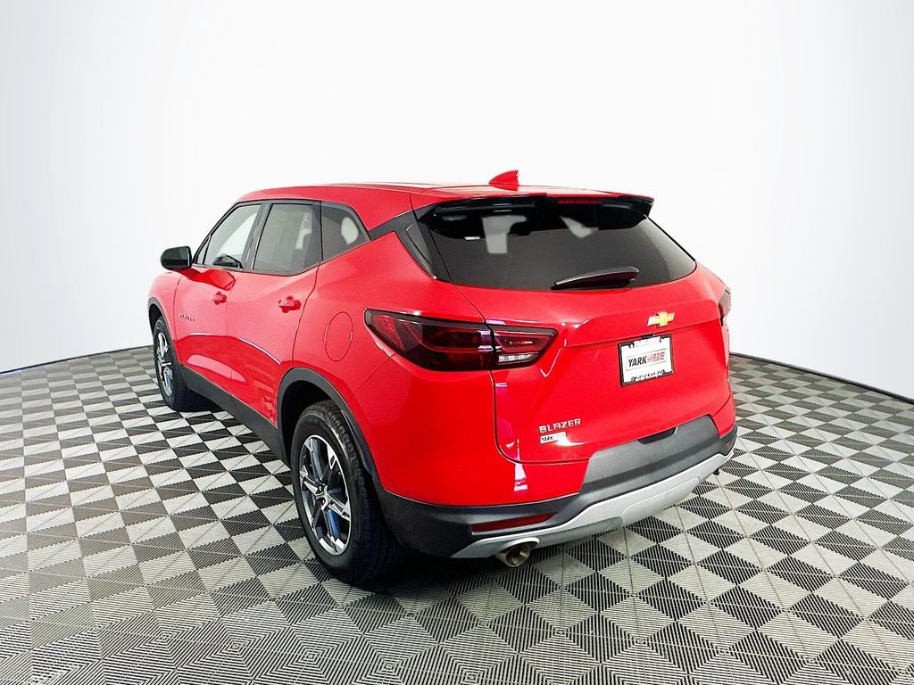 Used 2023 Chevrolet Blazer LT image 8