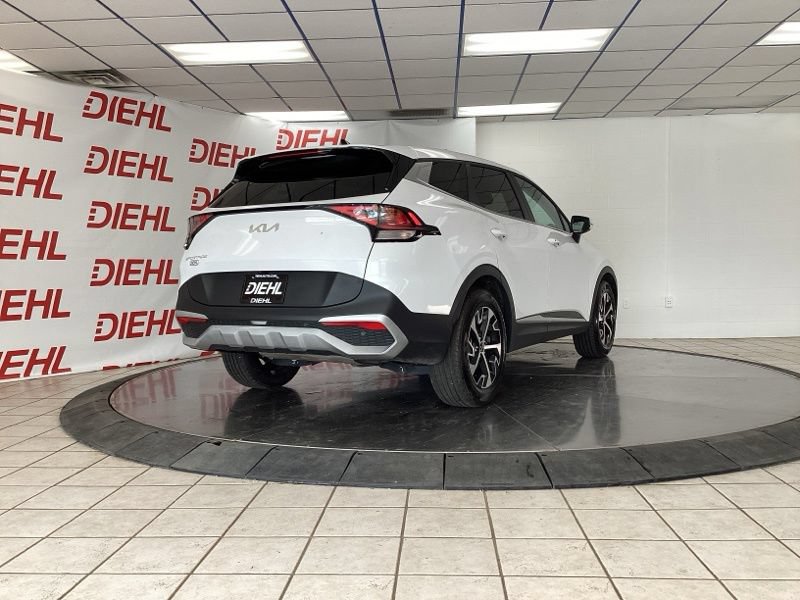 Used 2024 Kia Sportage EX FWD image 5