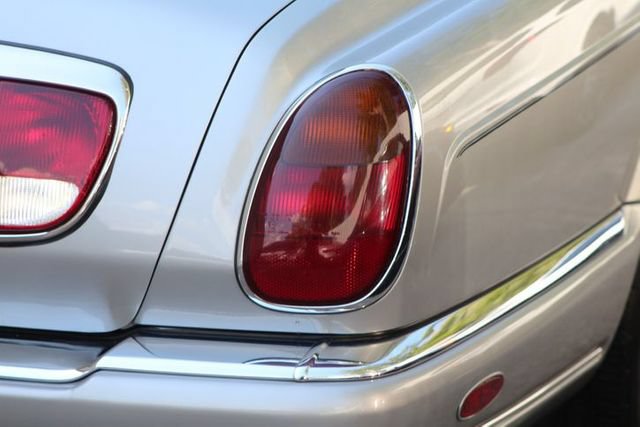 Used 1999 Rolls-Royce Silver Seraph RWD image 11