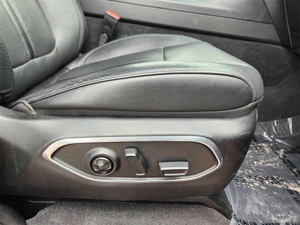 Used 2024 Jeep Wagoneer Series II w/ Flexible Seating Group image 27