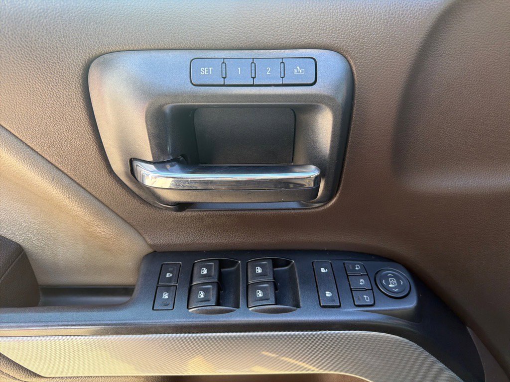 Used 2017 Chevrolet Silverado 2500 LTZ w/ Duramax Plus Package image 10