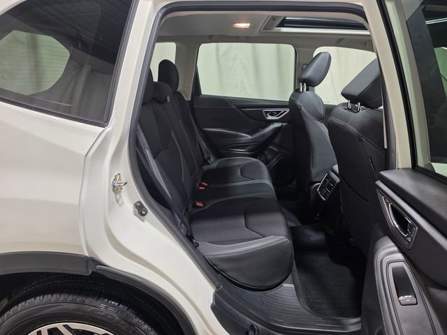 Used 2019 Subaru Forester Premium w/ All-Weather Package image 33