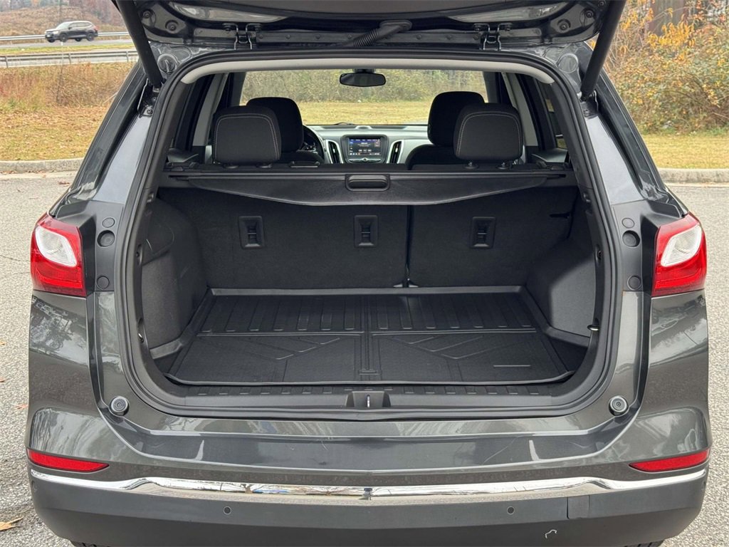 Used 2021 Chevrolet Equinox LT image 17