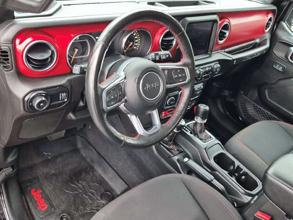 Used 2023 Jeep Wrangler Unlimited Rubicon w/ Dual Top Group AWD/4WD image 12