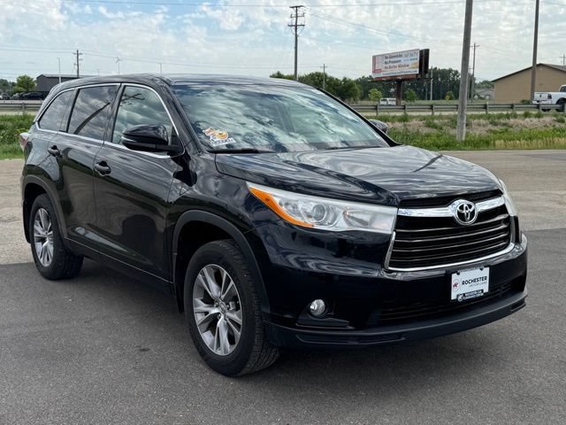 Used 2014 Toyota Highlander Plus AWD/4WD image 34