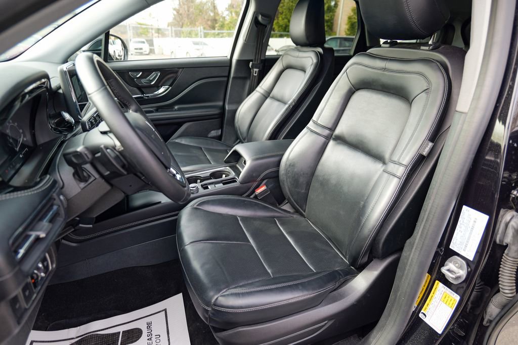 Used 2022 Lincoln Corsair AWD w/ Equipment Group 101A image 21