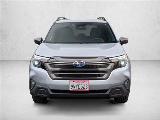 Used 2026 Subaru Forester Premium AWD/4WD image 2