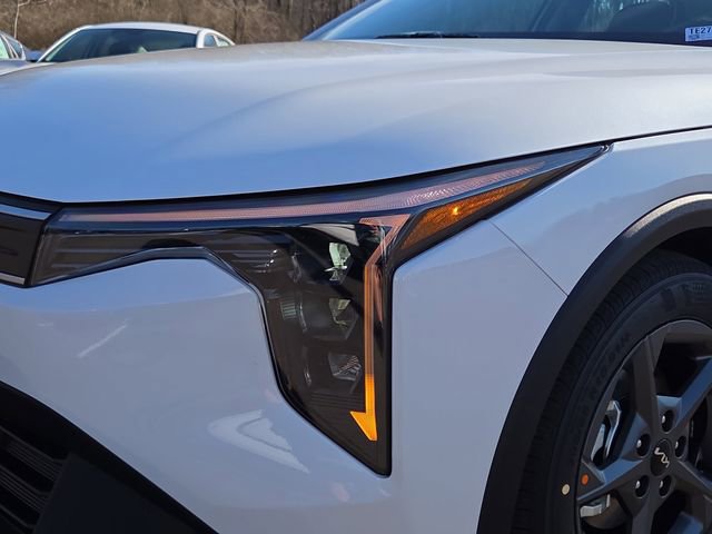 New 2026 Kia K4 LXS image 5