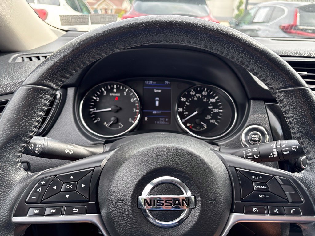 Used 2020 Nissan Rogue SV AWD/4WD image 21