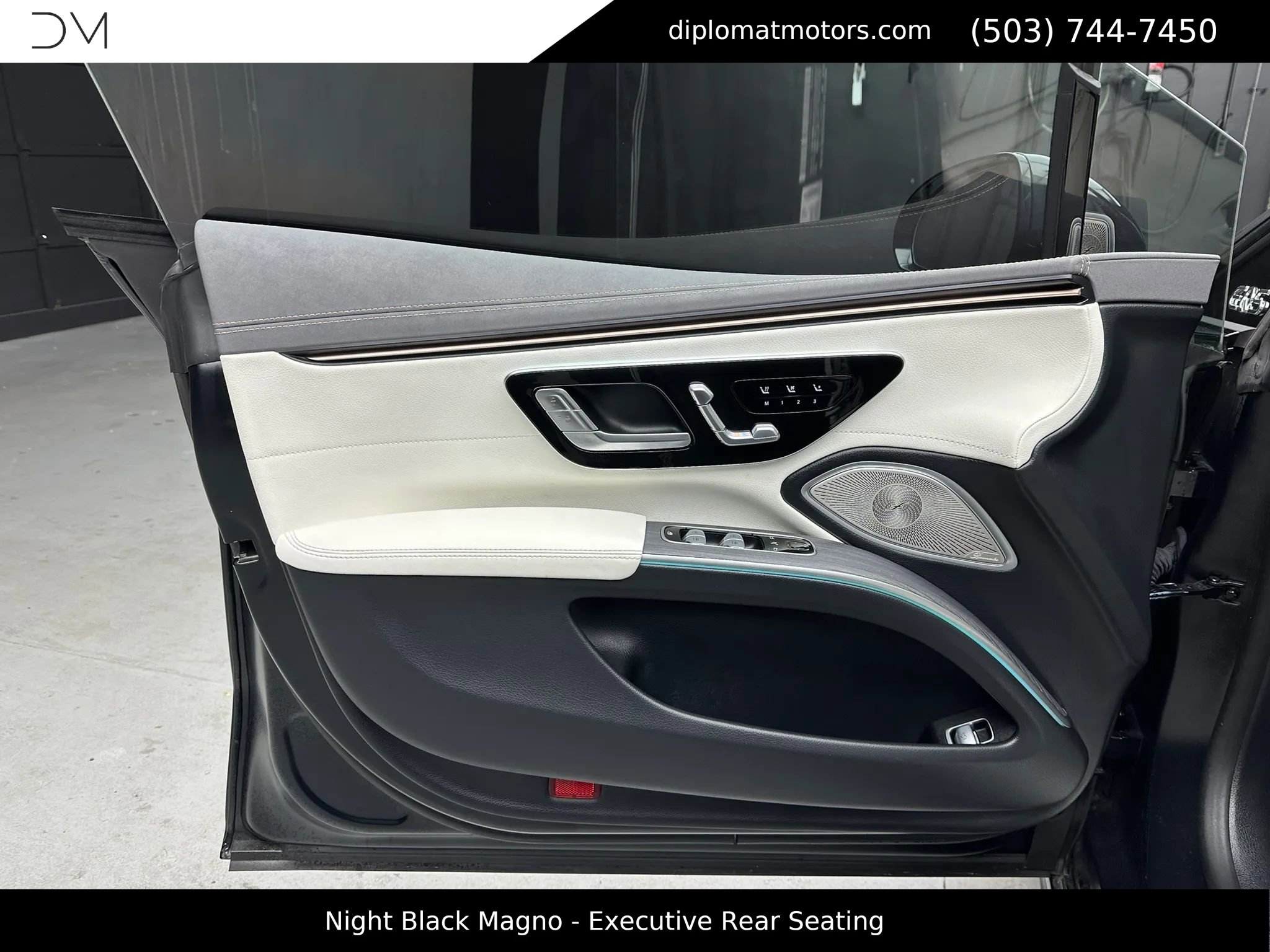 Used 2024 Mercedes-Benz EQS AMG 4MATIC image 25