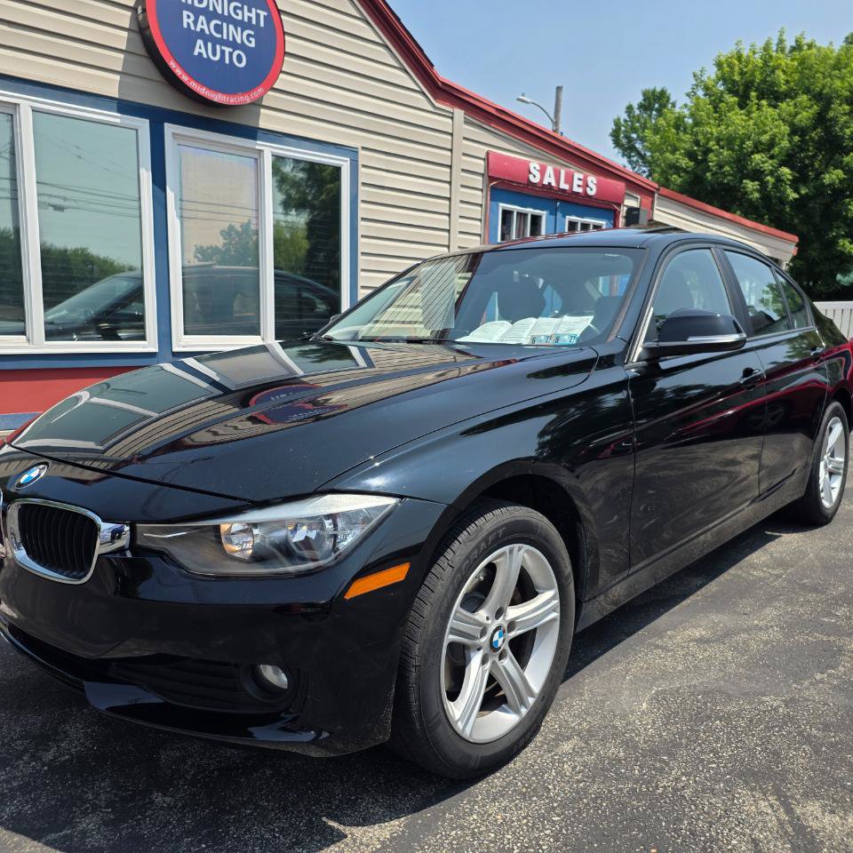 Used 2014 BMW 320i xDrive Sedan AWD/4WD image 10